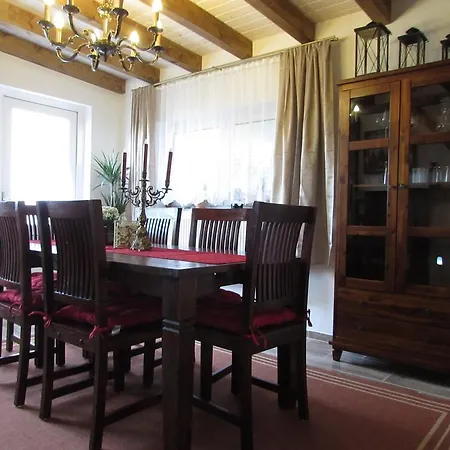 Nyaraló Eifel Quartier